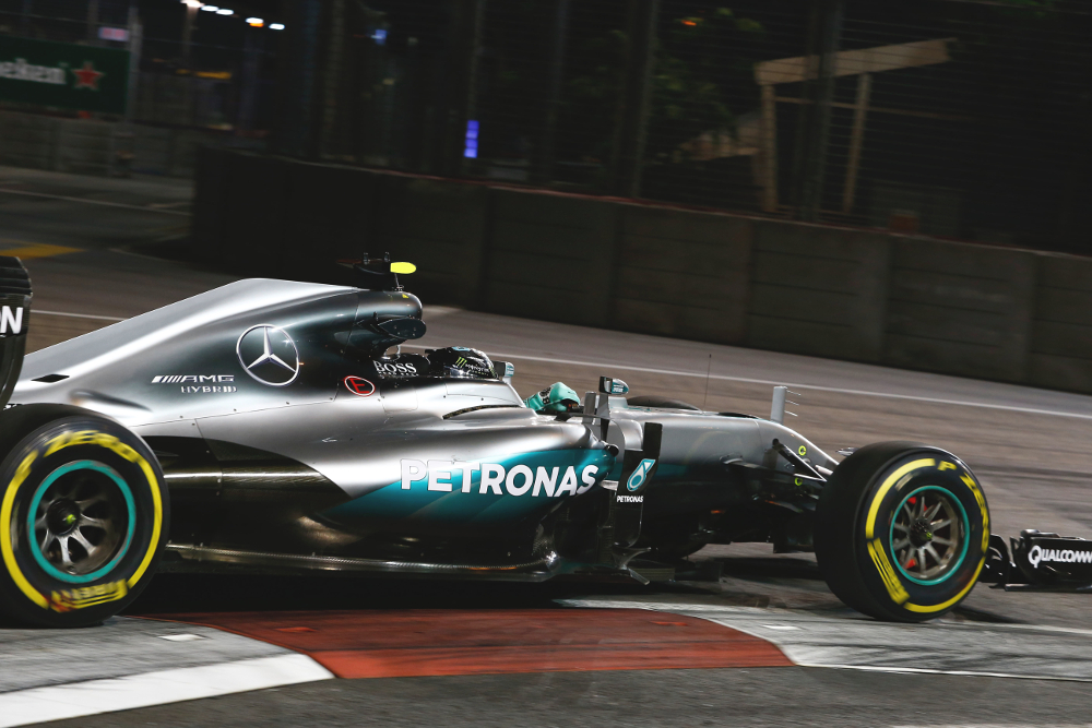 Formel 1 - MERCEDES AMG PETRONAS, Großer Preis von Singapur 2016. Nico Rosberg ; Formula One - MERCEDES AMG PETRONAS, Singapore GP 2016. Nico Rosberg;