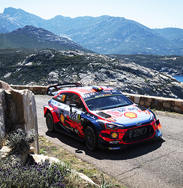 WRC, Corse, Neuville arrache la victoire