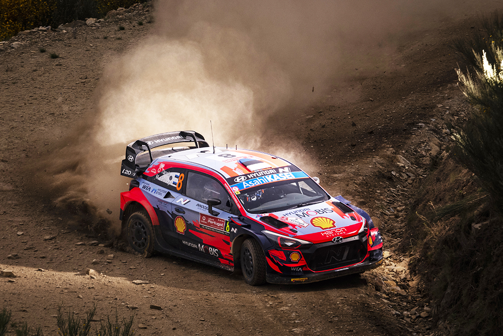 WRC, Ott Tänak s’empare des commandes au Portugal, vendredi